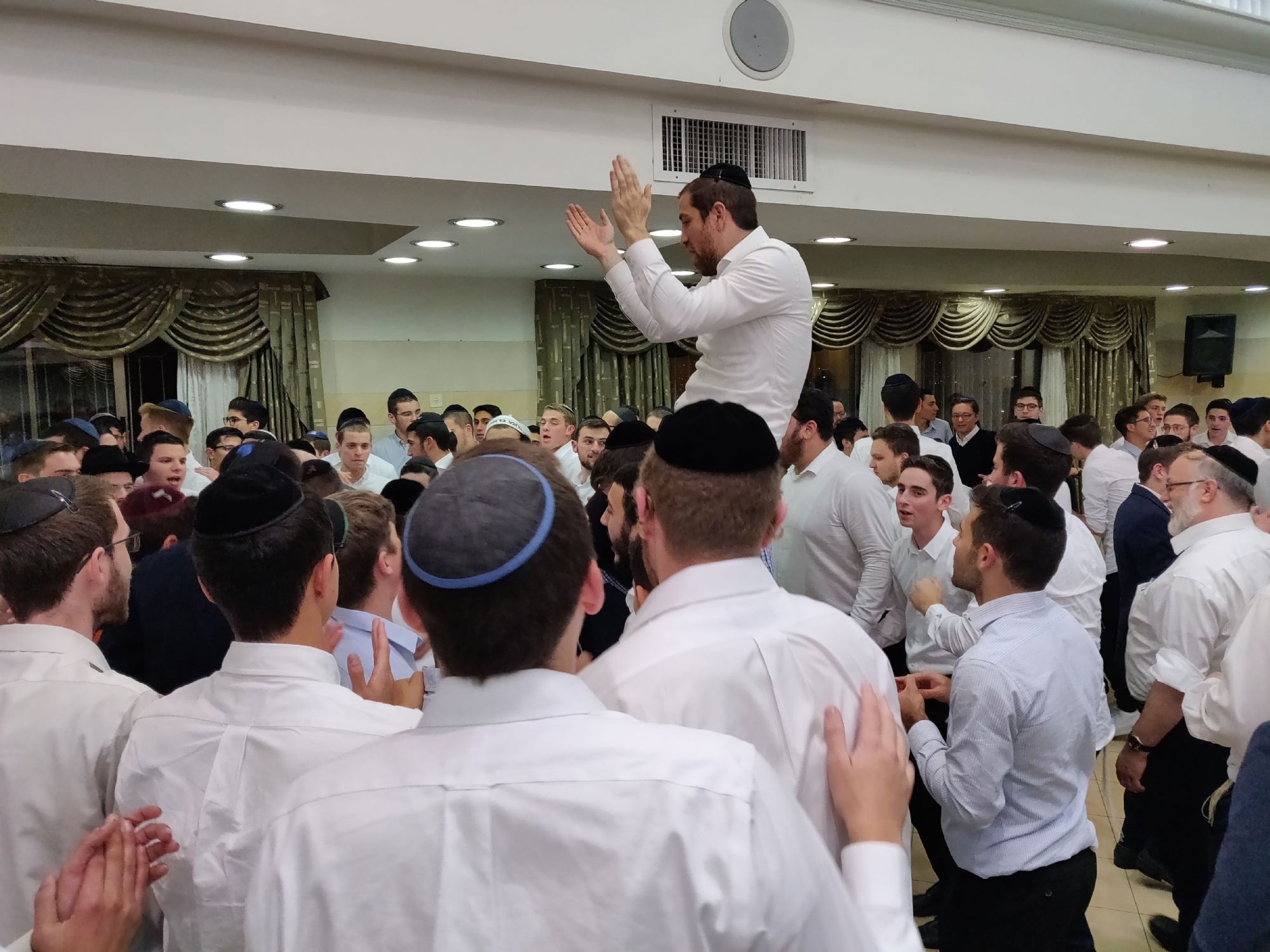 Yeshivat Torat Shraga